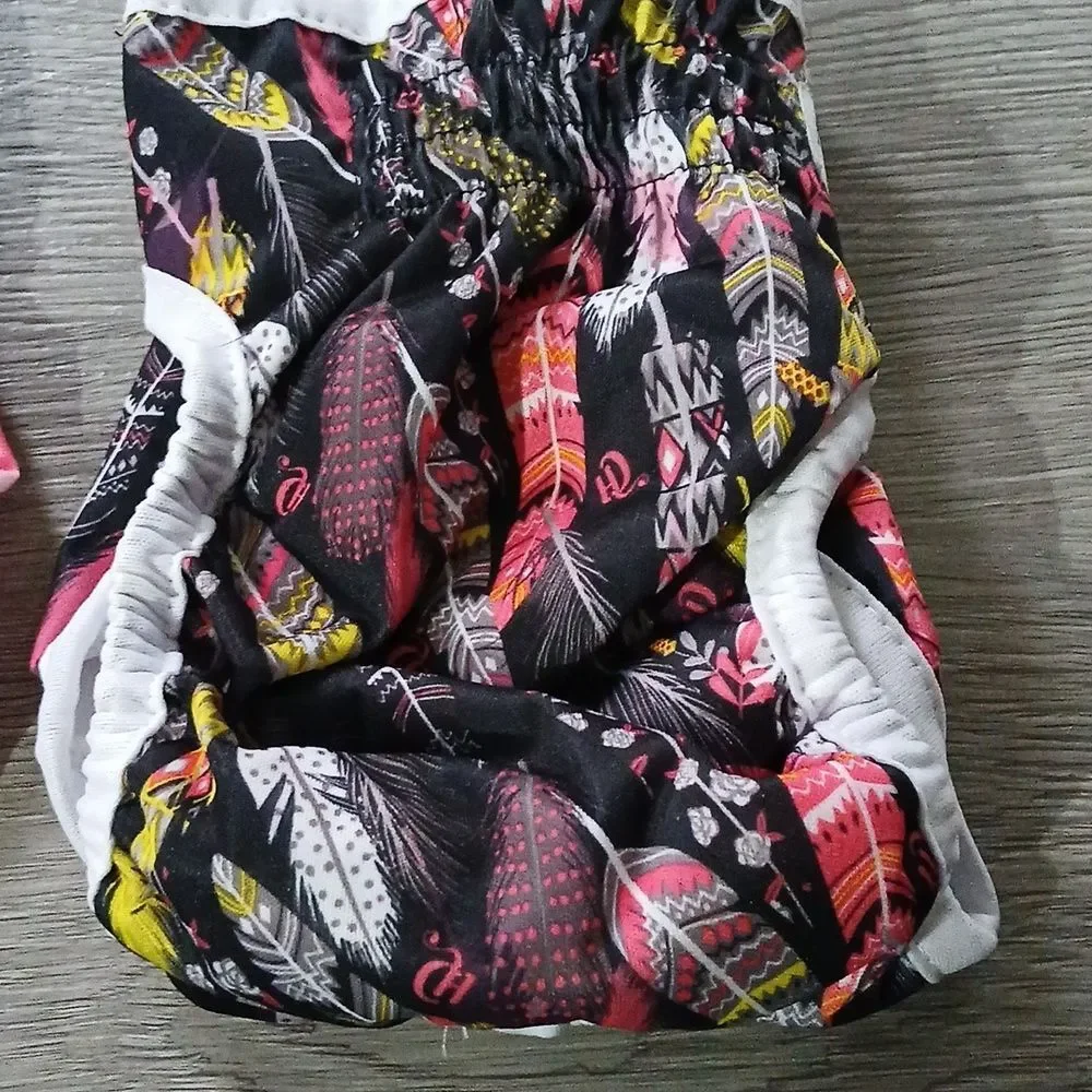 Micooyo Female Dog Heat Reusable Dog Diapers Sz S NWOT